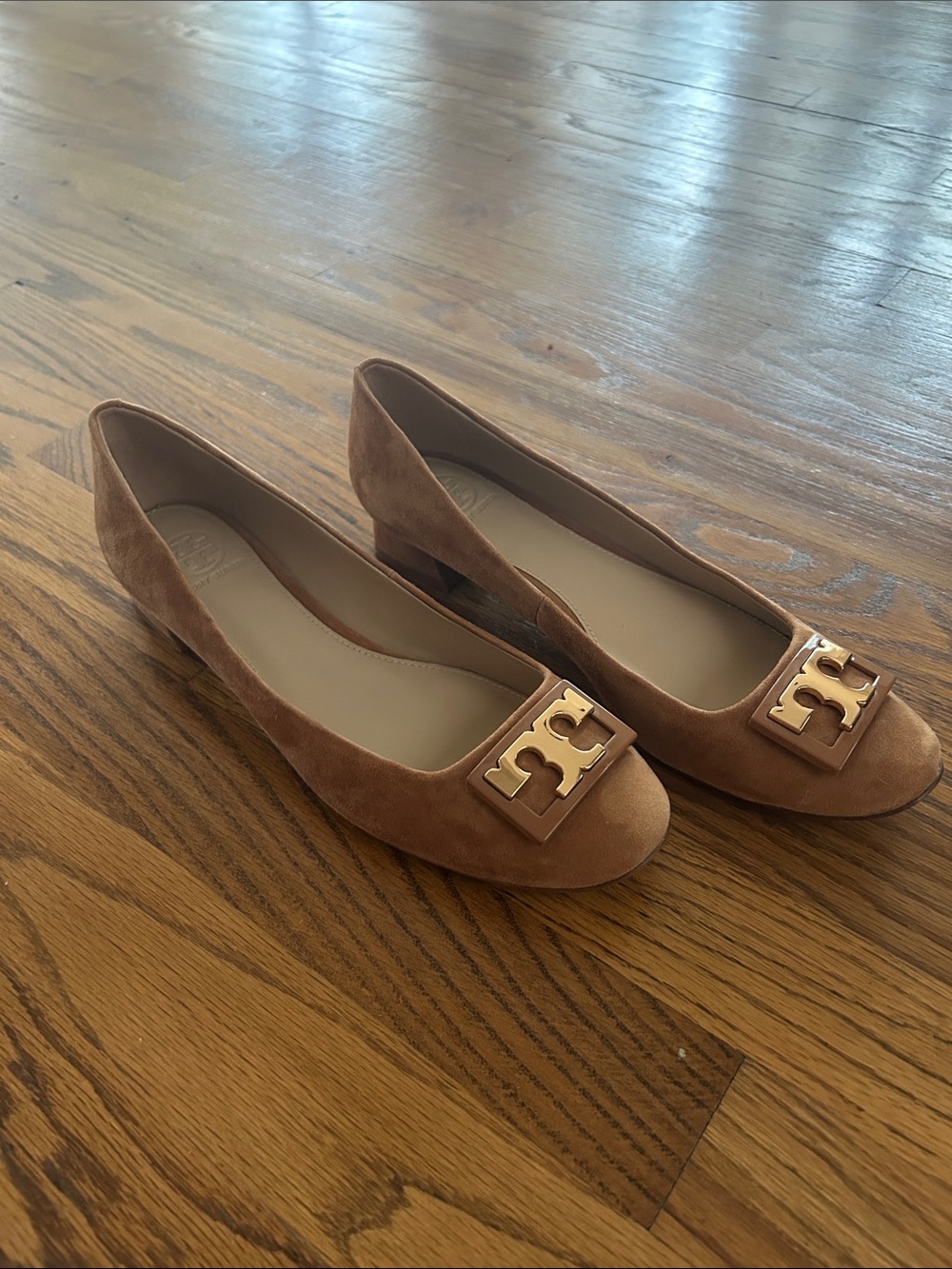 Tory Burch Gigi Suede Pump in Royal Tan